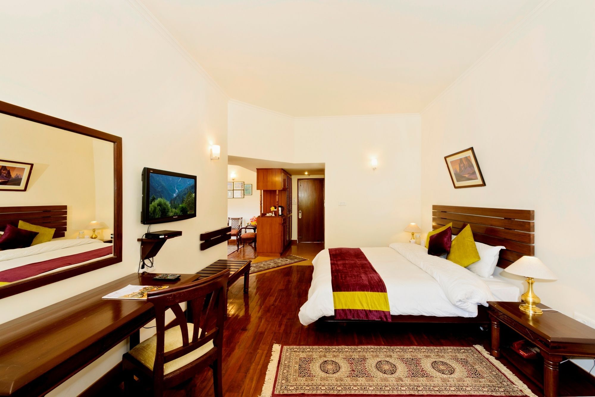 Solang Valley Resort Palchan Екстер'єр фото