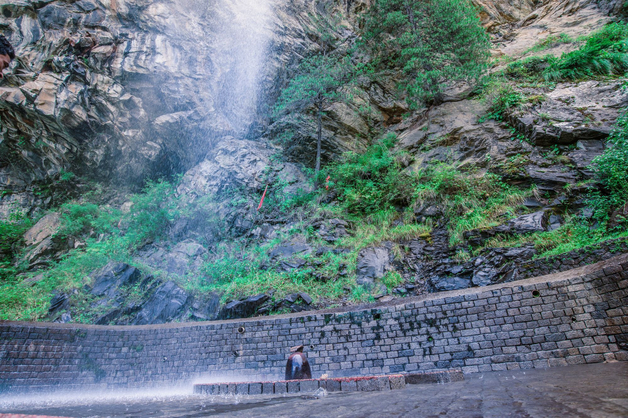 Solang Valley Resort Palchan Екстер'єр фото