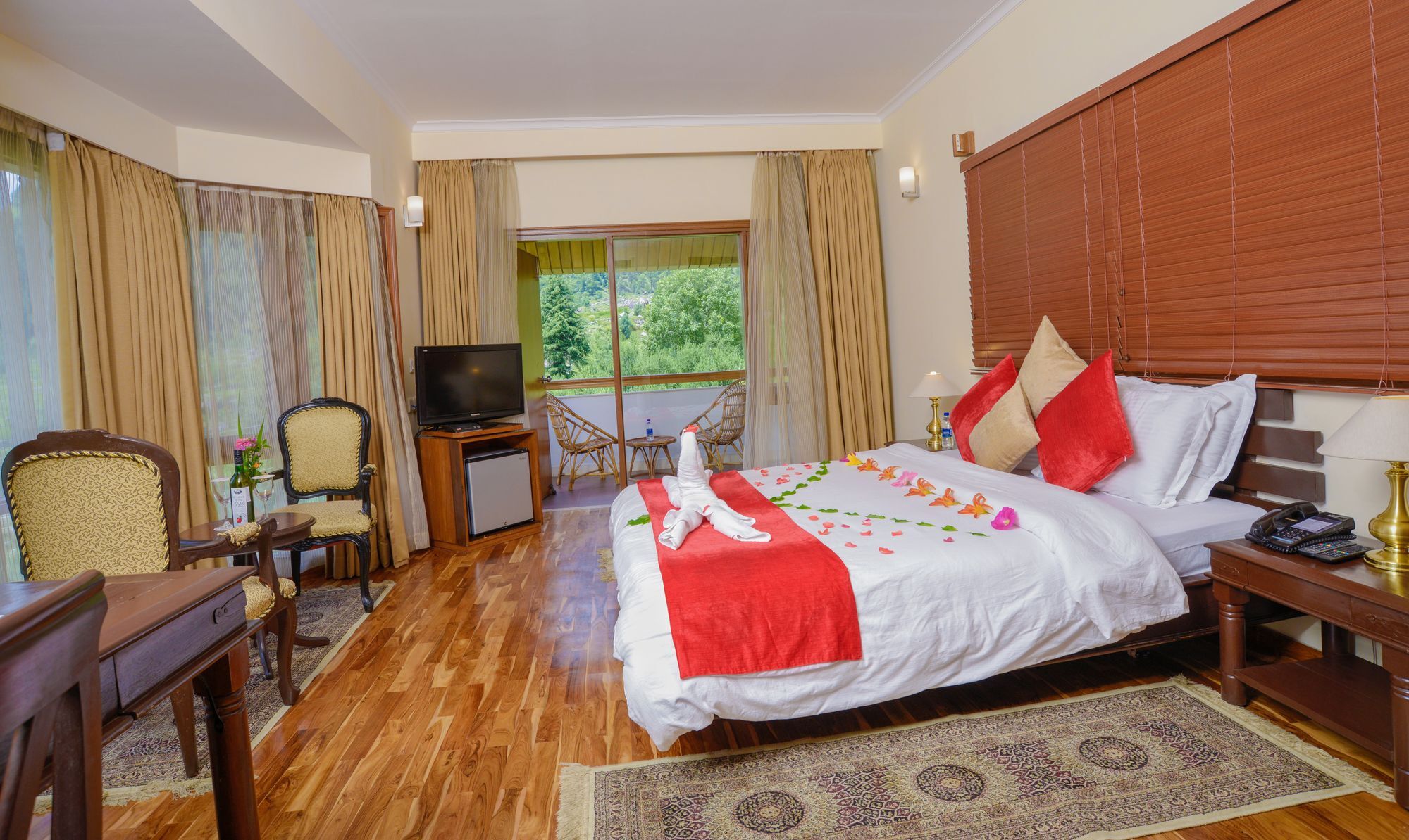 Solang Valley Resort Palchan Екстер'єр фото