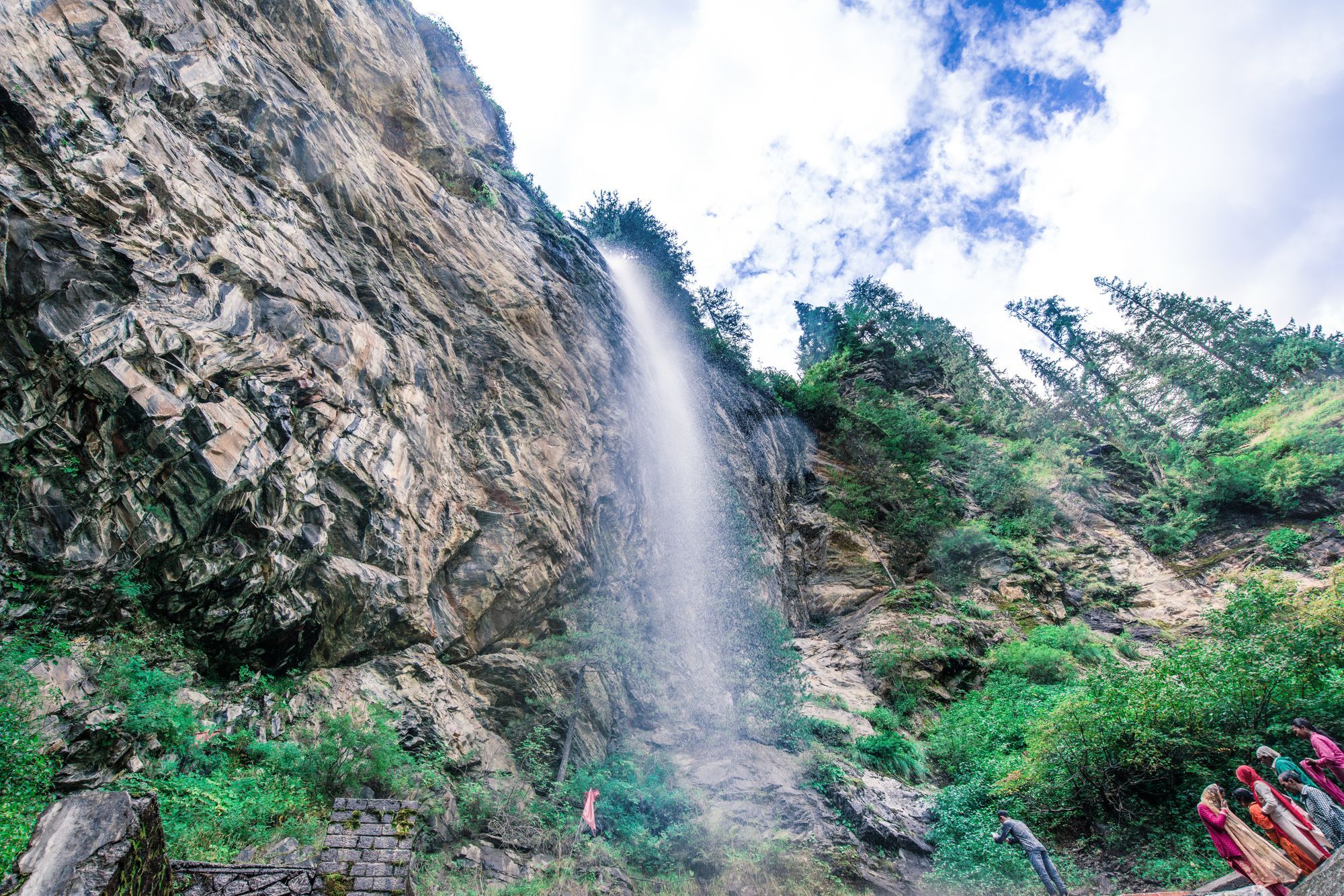 Solang Valley Resort Palchan Екстер'єр фото